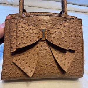 Crossi Cross Body Purse